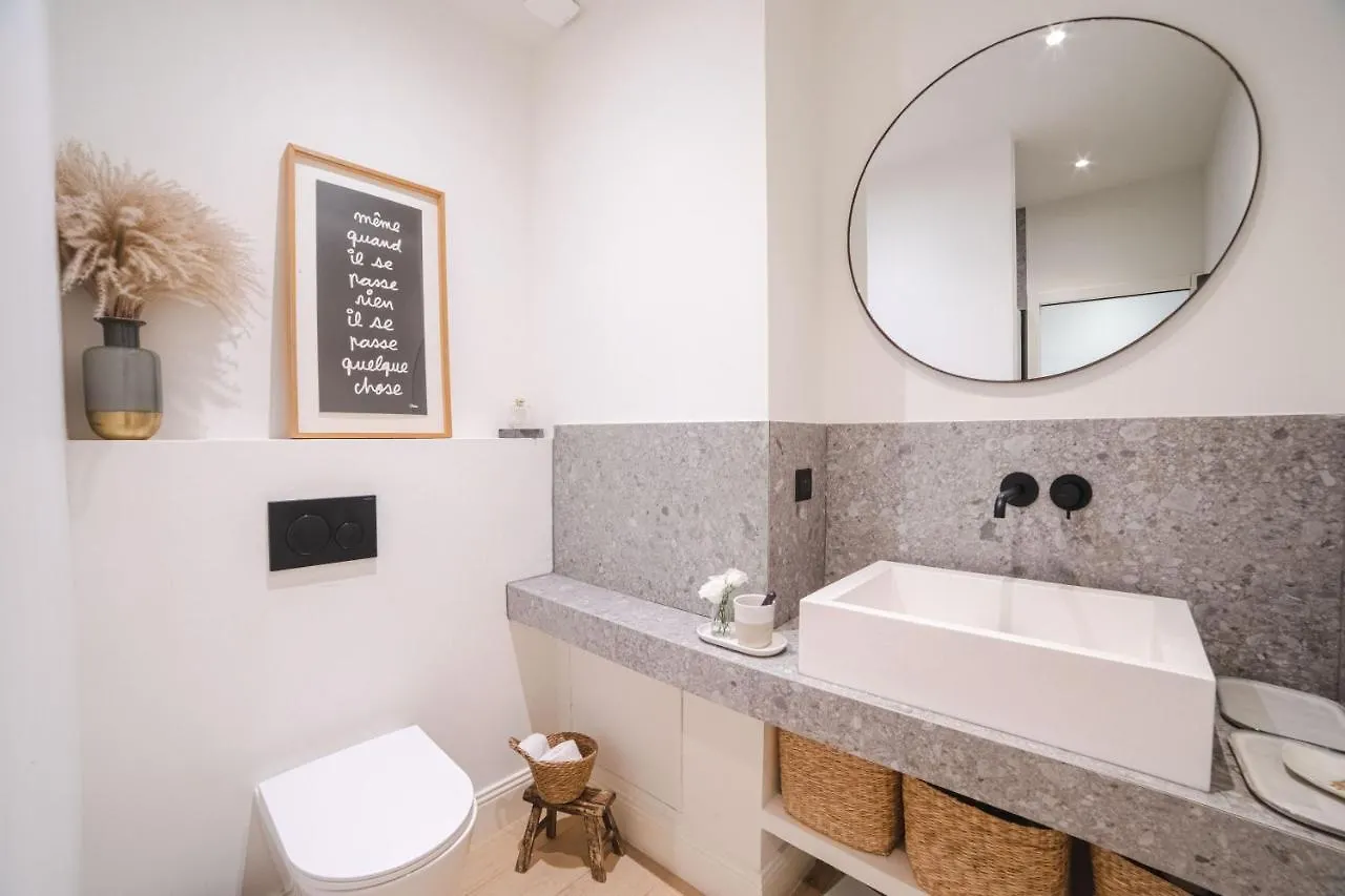 Appartement Design 5 Stars Avec Terrasse Et Parking Cannes By Halldis 0*,  Γαλλία