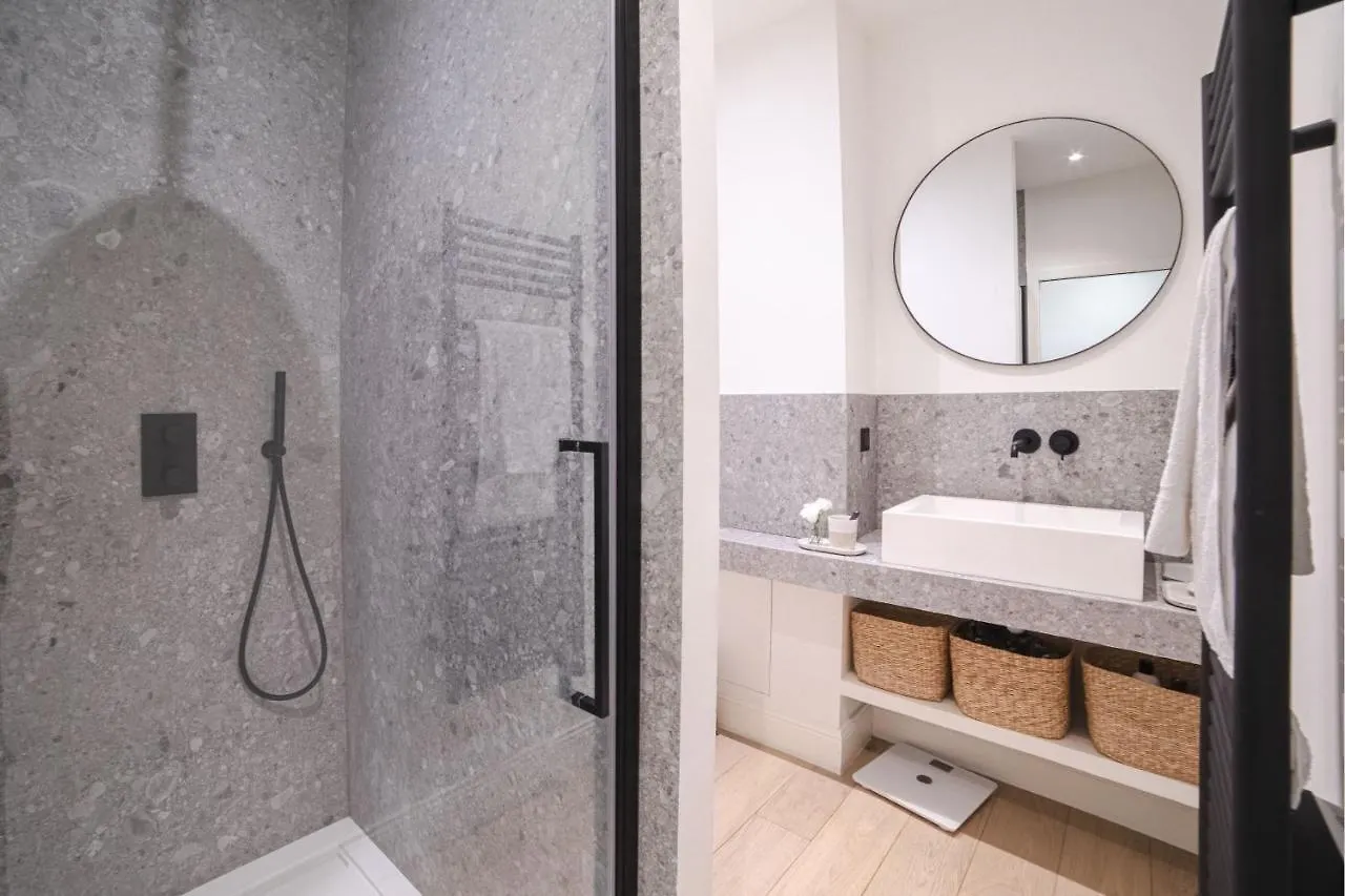 Apartament Appartement Design 5 Stars Avec Terrasse Et Parking Cannes By Halldis Francja